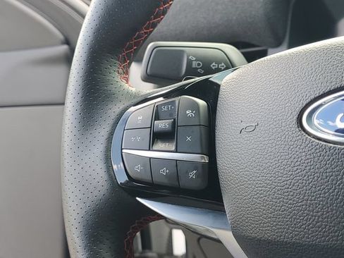 Certified 2025 Ford Explorer ST AWD/4WD image 19