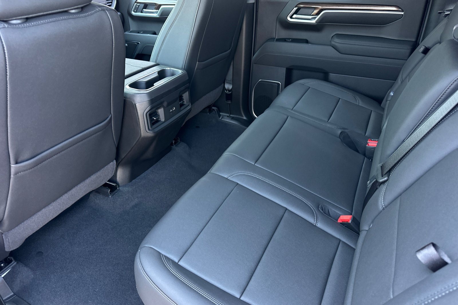 New 2026 Chevrolet Silverado 1500 RST w/ Convenience Package II AWD/4WD image 12