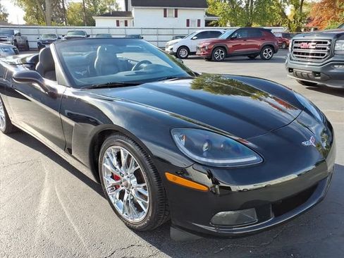 Used 2007 Chevrolet Corvette Convertible w/ Preferred Equipment Group RWD image 8