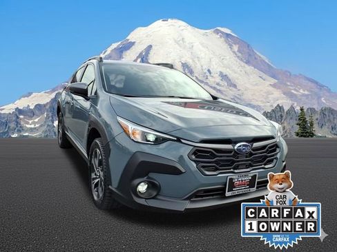 Used 2024 Subaru Crosstrek 2.0i Premium image 3