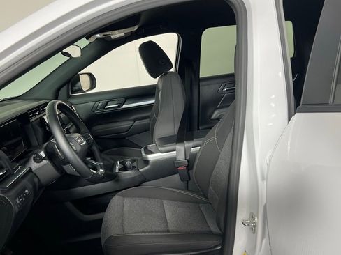 Used 2025 GMC Terrain Elevation image 22