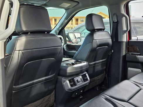 Used 2022 Ford F150 Lariat image 18