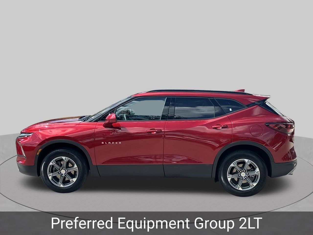 Certified 2024 Chevrolet Blazer LT w/ Convenience Package FWD image 2