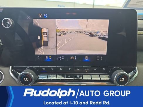 Used 2025 Chevrolet Colorado ZR2 w/ Off-Road Front Bumper Package AWD/4WD image 23