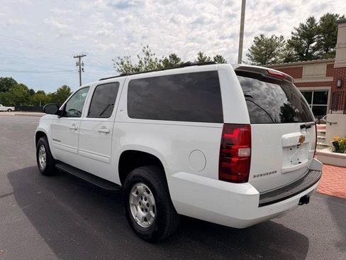 Used 2014 Chevrolet Suburban LT AWD/4WD image 8