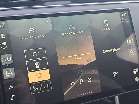 Used 2025 Land Rover Range Rover Long Wheelbase SE image 25