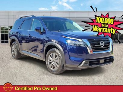 Certified 2025 Nissan Pathfinder SV