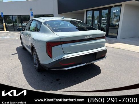 New 2026 Kia K4 FWD image 10