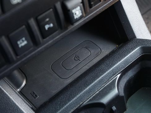 Used 2019 Toyota Tacoma TRD Off-Road AWD/4WD image 21
