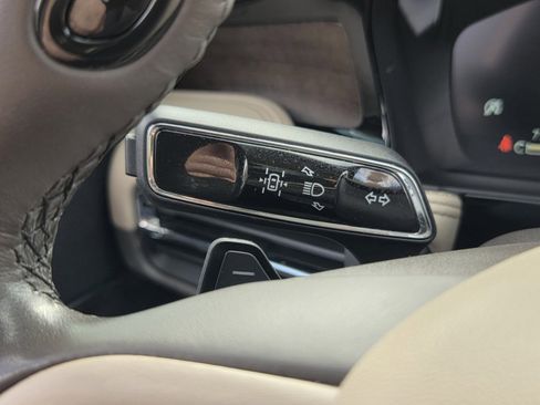 Used 2021 Lincoln Corsair Reserve FWD image 30