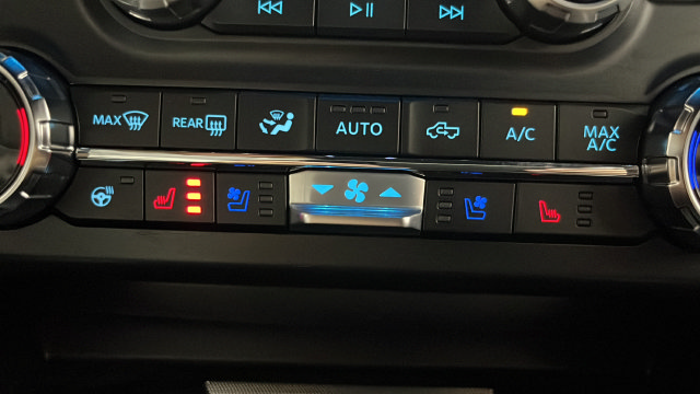 Used 2024 Ford F250 Platinum AWD/4WD image 30