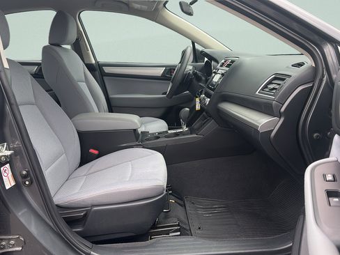 Used 2018 Subaru Legacy 2.5i AWD/4WD image 28