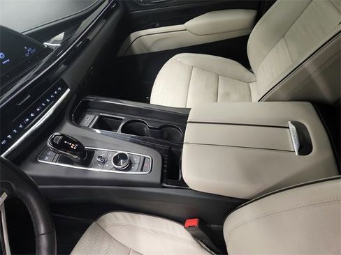 Used 2022 Cadillac Escalade Sport image 22