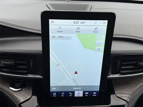 Certified 2022 Ford Explorer Platinum w/ Equipment Group 601A image 15