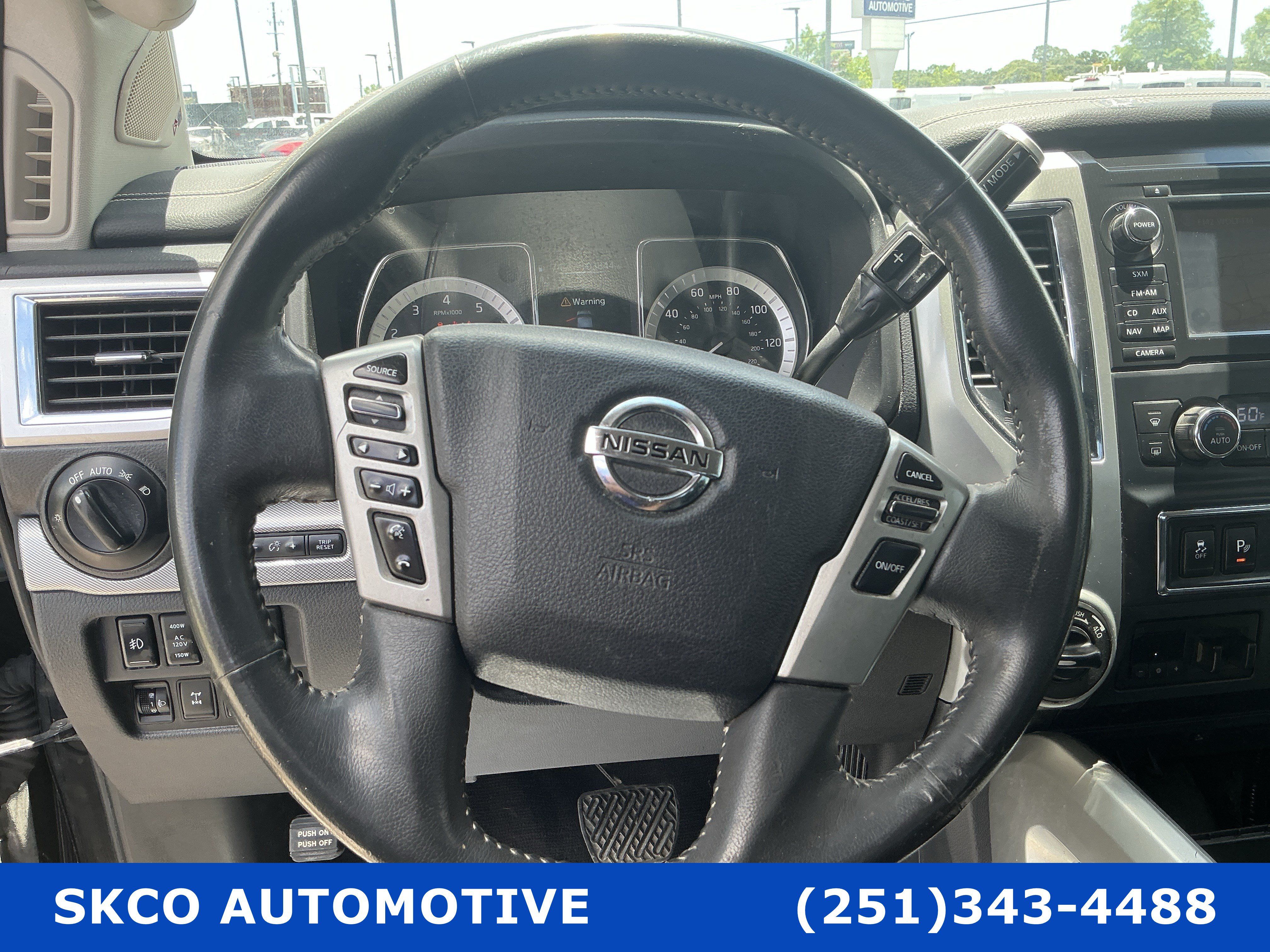 Used 2017 Nissan Titan PRO-4X AWD/4WD image 18