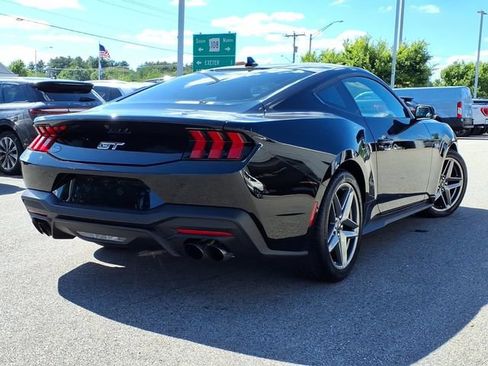 Used 2024 Ford Mustang GT Premium RWD image 5
