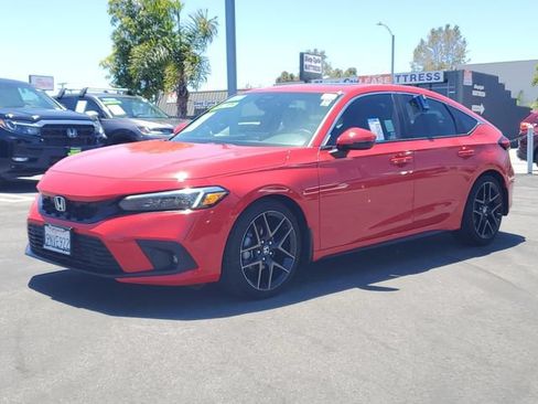 Certified 2024 Honda Civic Sport Touring image 2