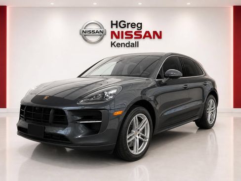 Used 2020 Porsche Macan S AWD/4WD image 3