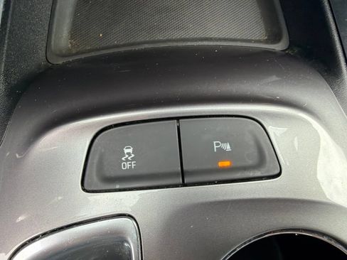 Used 2020 Chevrolet Malibu LT w/ Fleet LT Safety Package FWD image 21