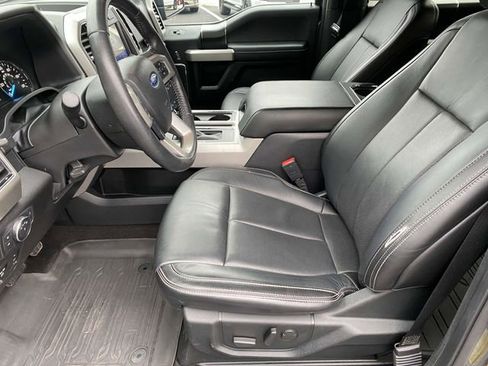Used 2020 Ford F150 Lariat image 16