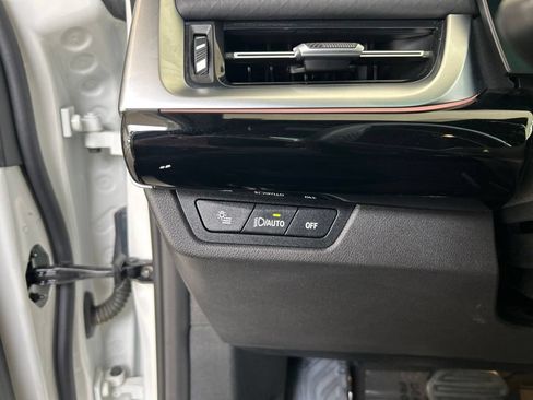 Used 2026 BMW X2 xDrive28i AWD/4WD image 41