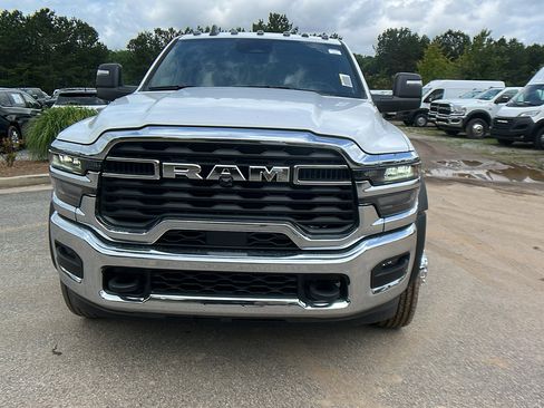 New 2025 RAM 5500 Tradesman image 3