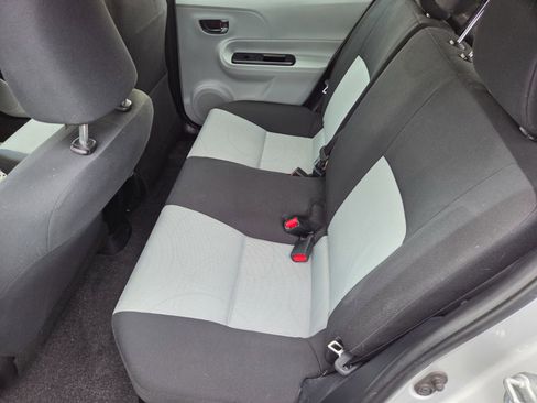 Used 2013 Toyota Prius C Two FWD image 10