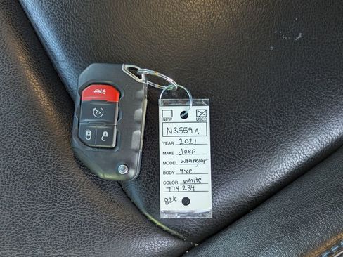 Used 2021 Jeep Wrangler Unlimited Rubicon 4xe w/ Cold Weather Group image 36