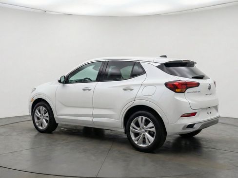 Used 2025 Buick Encore GX Preferred AWD/4WD image 6