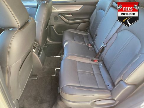 Used 2025 MAZDA CX-70 Plug-In Hybrid w/ Premium Pkg AWD/4WD image 15