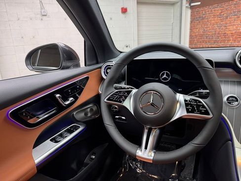 New 2026 Mercedes-Benz GLC 300 GLC 300 image 13