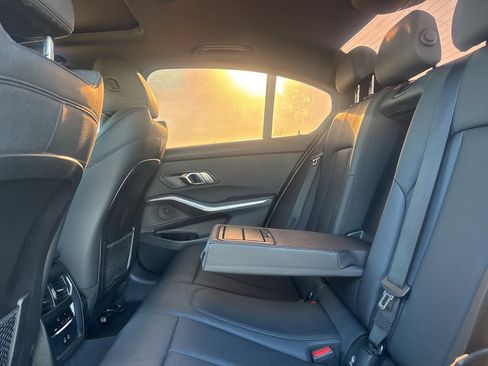 Used 2021 BMW 330i Sedan w/ Convenience Package image 25