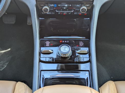 Used 2022 Jeep Grand Cherokee Summit w/ Advanced Protech Group IV AWD/4WD image 19