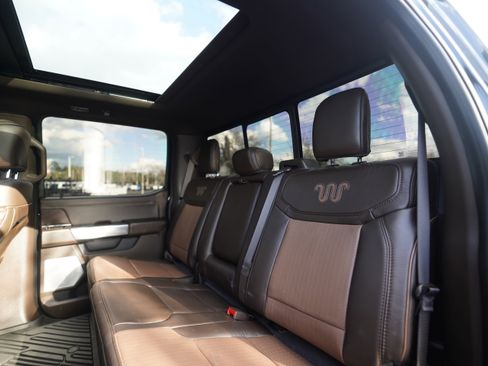 Used 2024 Ford F250 King Ranch image 11