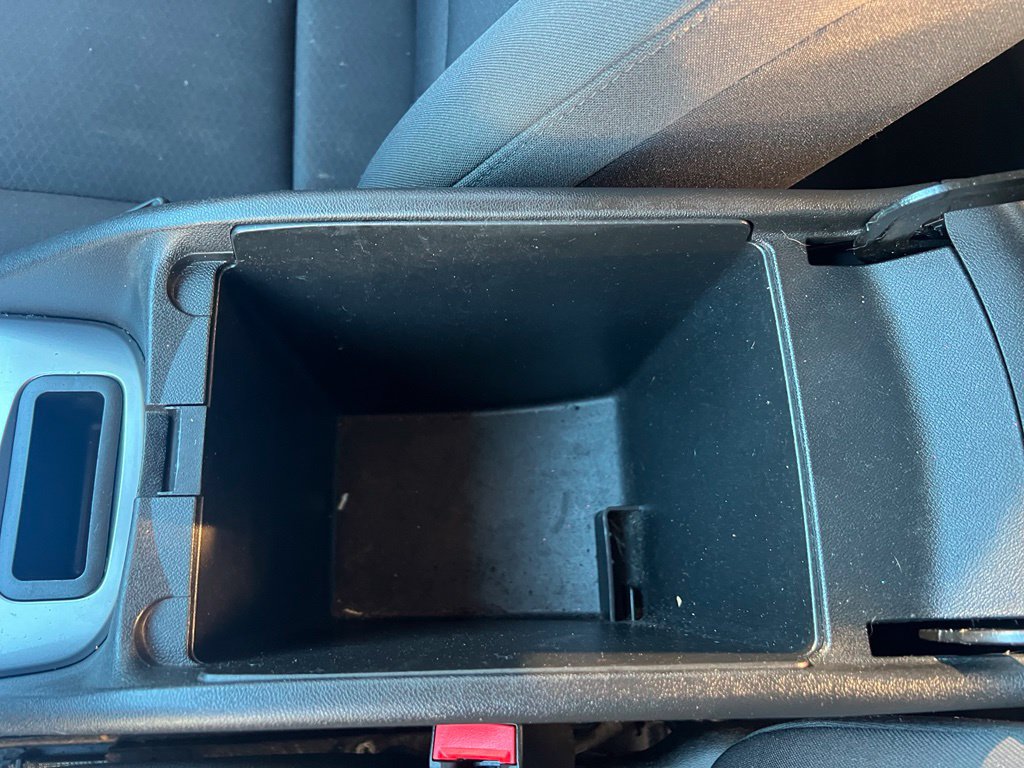 Used 2018 Chevrolet Malibu LT FWD image 28
