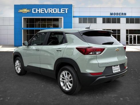 Certified 2025 Chevrolet TrailBlazer LS w/ LS Convenience Package image 3