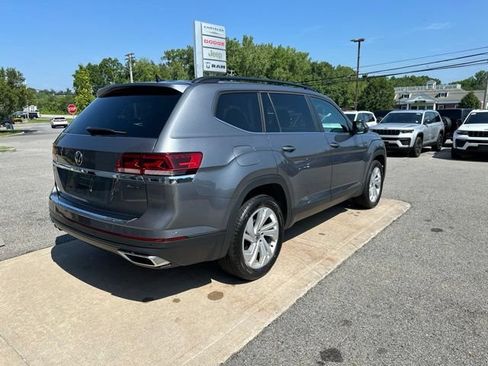 Used 2023 Volkswagen Atlas SE AWD/4WD image 7