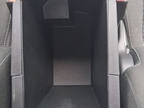 Used 2024 GMC Terrain SLE w/ Driver Convenience Package AWD/4WD image 14