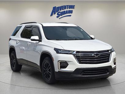 Used 2022 Chevrolet Traverse LT