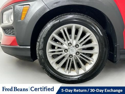 Used 2018 Hyundai Kona SEL w/ SEL Tech Package 02 image 31