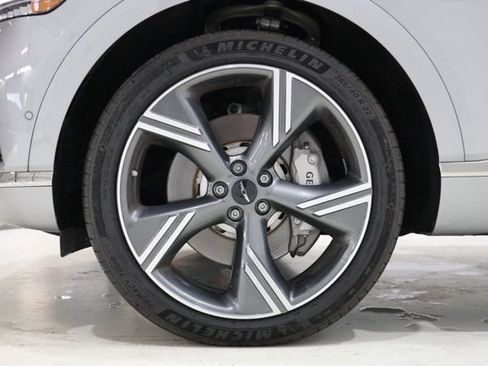 Used 2025 Genesis GV80 3.5T Prestige AWD/4WD image 11