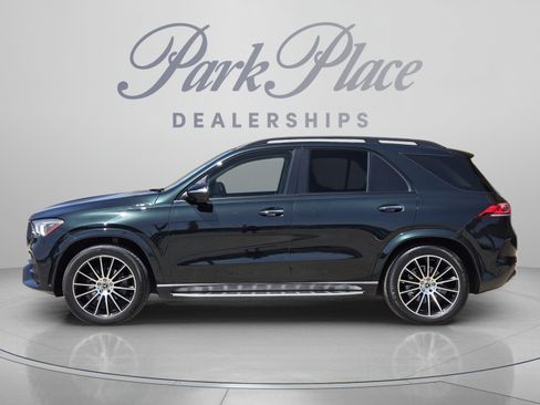 Used 2021 Mercedes-Benz GLE 350 w/ AMG Line Exterior image 2