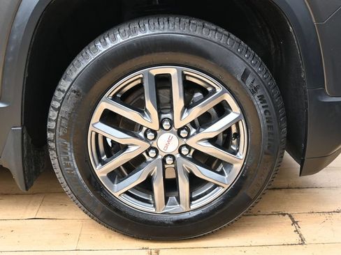 Used 2019 GMC Acadia SLT FWD image 40