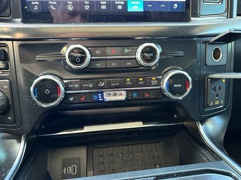 Used 2025 Ford F150 Raptor AWD/4WD image 22