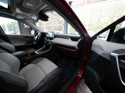 Used 2019 Toyota RAV4 Adventure w/ Cold Weather Package image 26