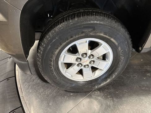 Used 2015 GMC Canyon W/T w/ Convenience Package image 10