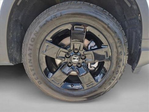 Used 2025 Honda Ridgeline Black Edition image 24