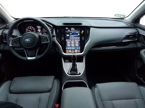 Used 2025 Subaru Outback Limited image 10