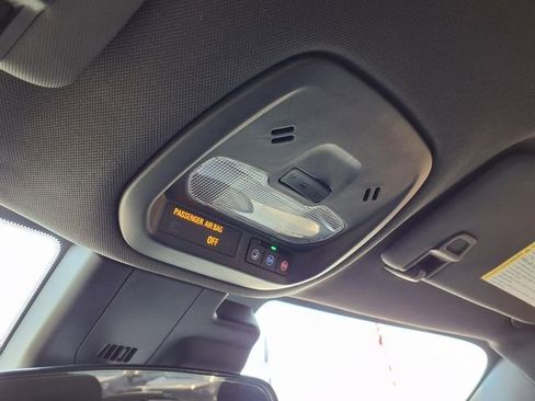 Used 2024 Chevrolet Trax RS w/ Driver Confidence Package FWD image 14