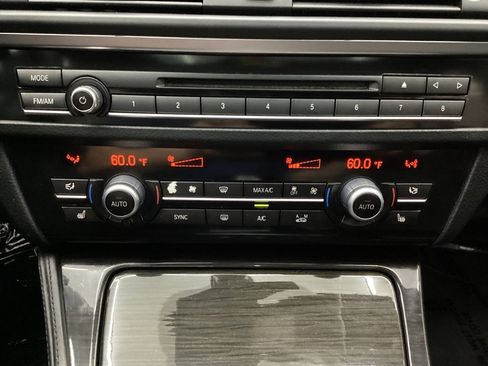 Used 2015 BMW 528i xDrive Sedan image 36